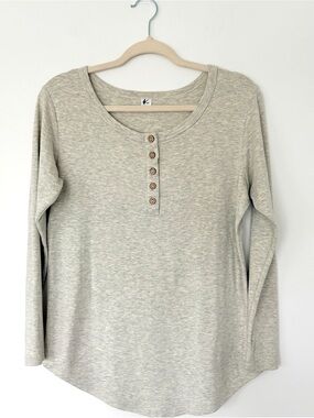 Kindred Clothing Co Canada Grey Marled Long-Sleeve Henley Top. Bamboo Rayon